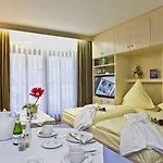 Appartmenthaus Thermenhof 2*