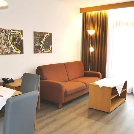 Appartmenthaus Thermenhof Hotel apartamentowy Bad Füssing