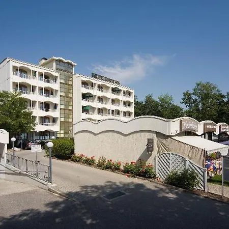 Appartmenthaus Thermenhof Lejlighedshotel 2*