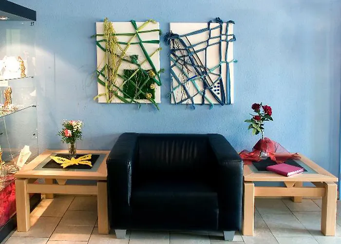 Appartmenthaus Thermenhof 公寓式酒店 2*