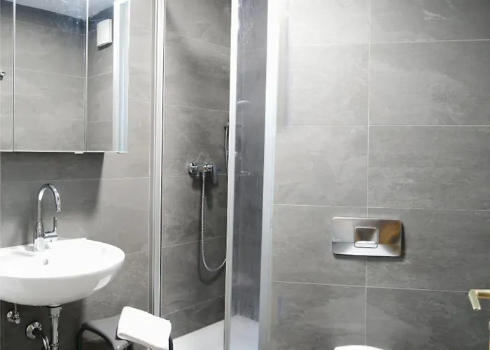 Hotel apartamentowy Appartmenthaus Thermenhof 2*